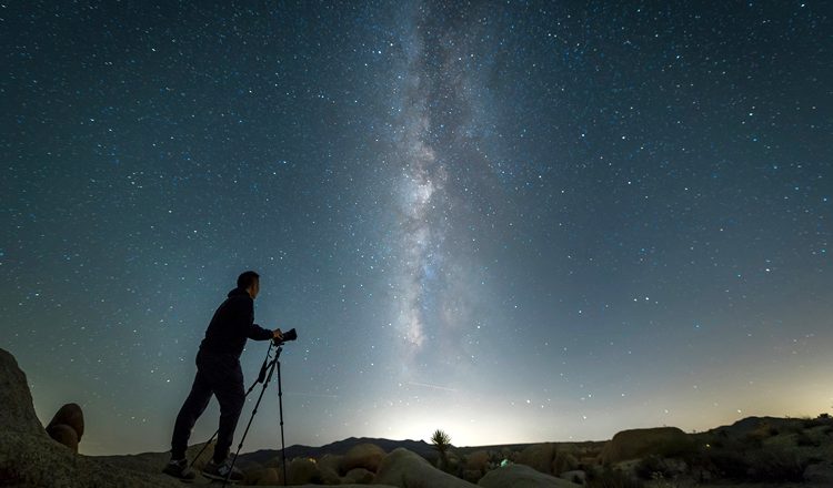Mapeando o Céu Noturno: Uma Introdução à Astronomia